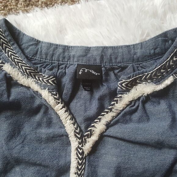 Art Class Girls Chambray Denim Embroidered Long Sleeve Dress Size Large 10 12 - Picture 7 of 7